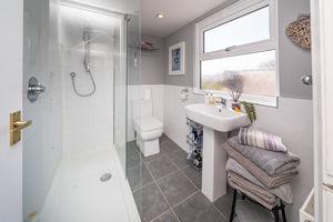 SHOWER ROOM- click for photo gallery